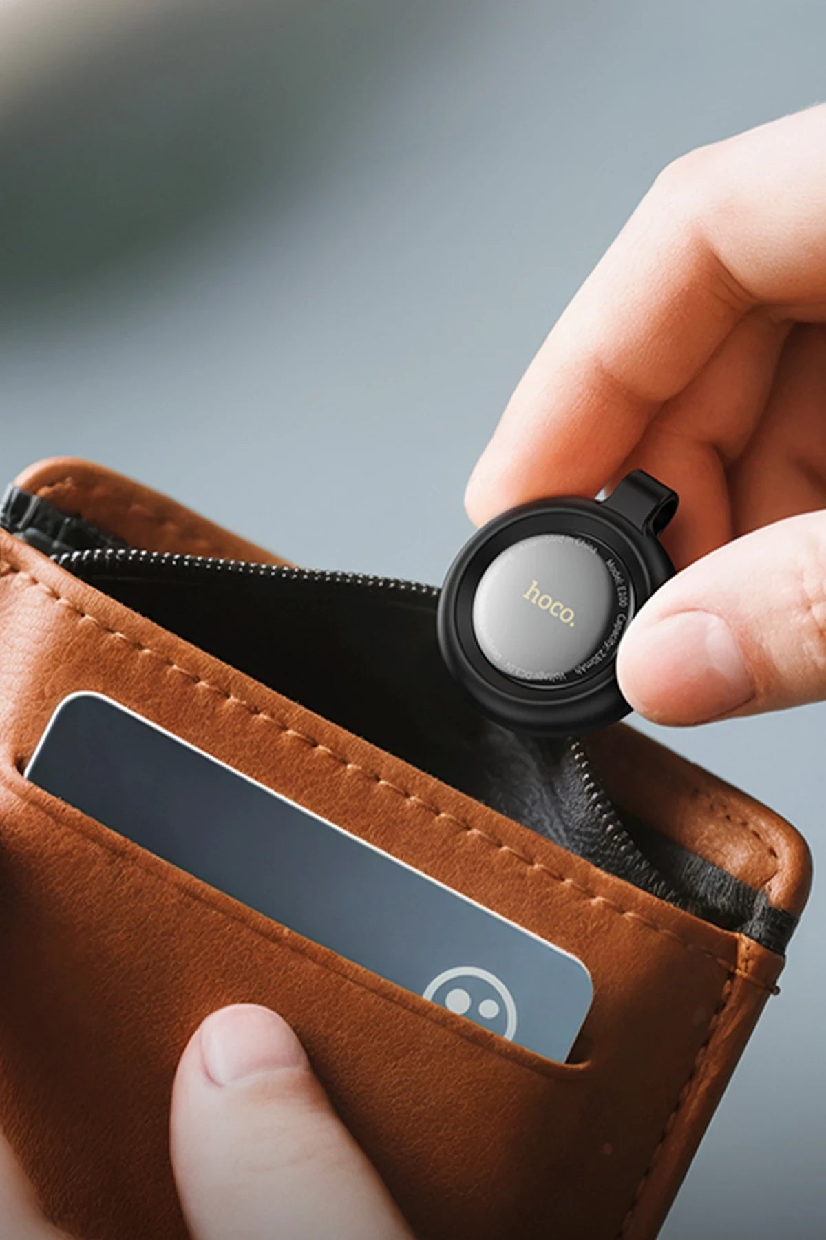 Hoco. E100 Graceful Intelligent Find My Özellikli Anti-Lost AirTag Takip Cihazı - Beyaz