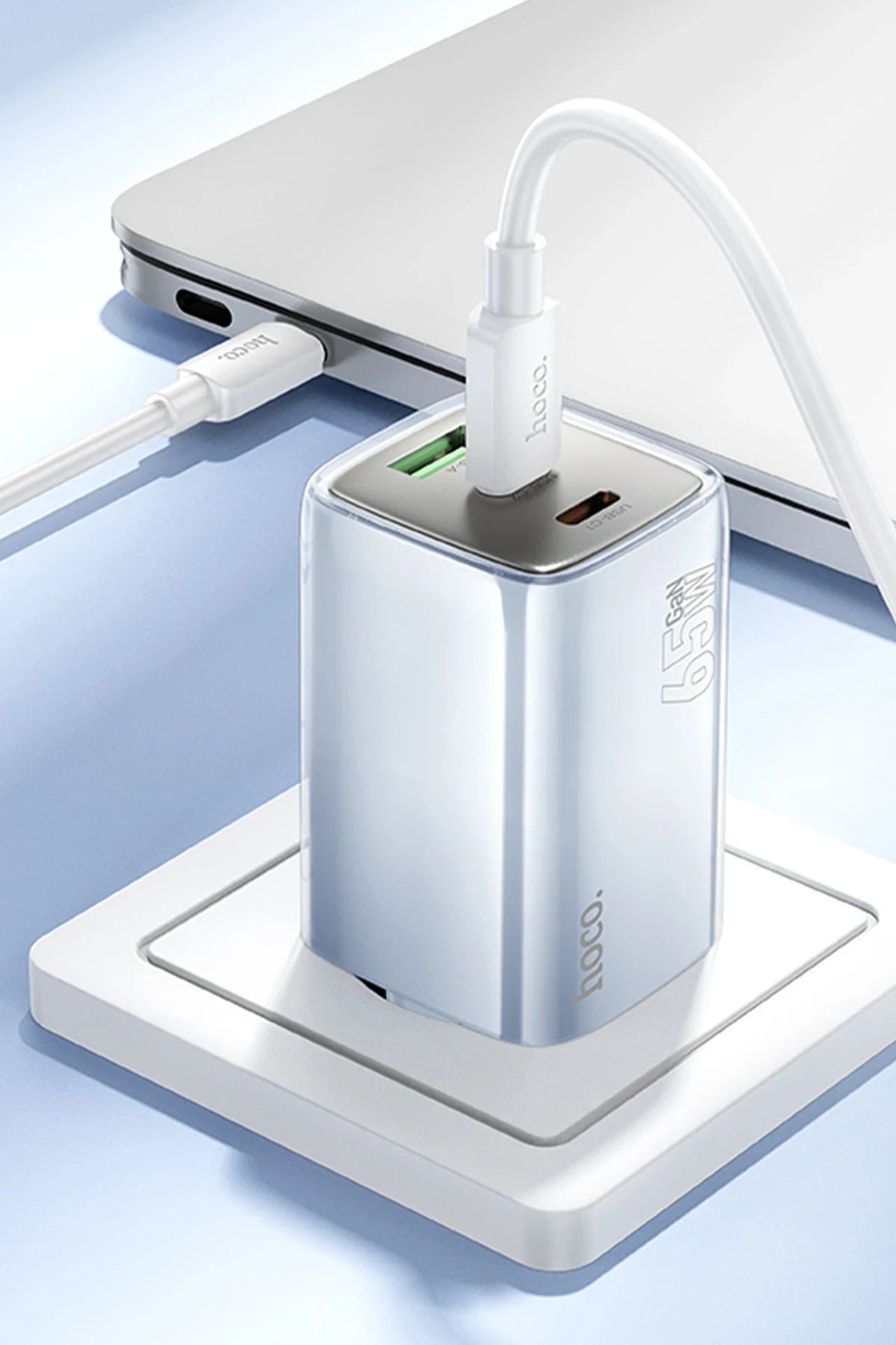 Hoco. N49 Glorious 2 Adet Type-C ve 1 Adet USB Çıkışlı Ekstra Type-C to Type-C Kablolu 65W PD Hızlı Şarj Aleti - Mavi