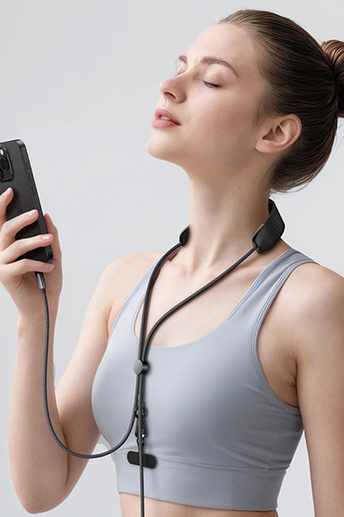 Hoco. U145 1.4M 100W Type-C to Type-C Masaj Özellikli Boyun Askılı PD Hızlı Şarj Kablosu