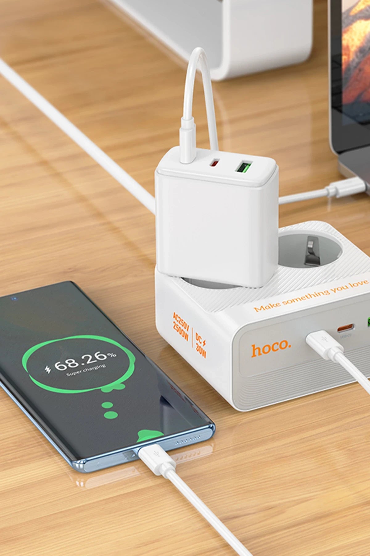 Hoco. AC27 Descanso 5in1 2M 2500W Priz Dönüştürücü - Beyaz