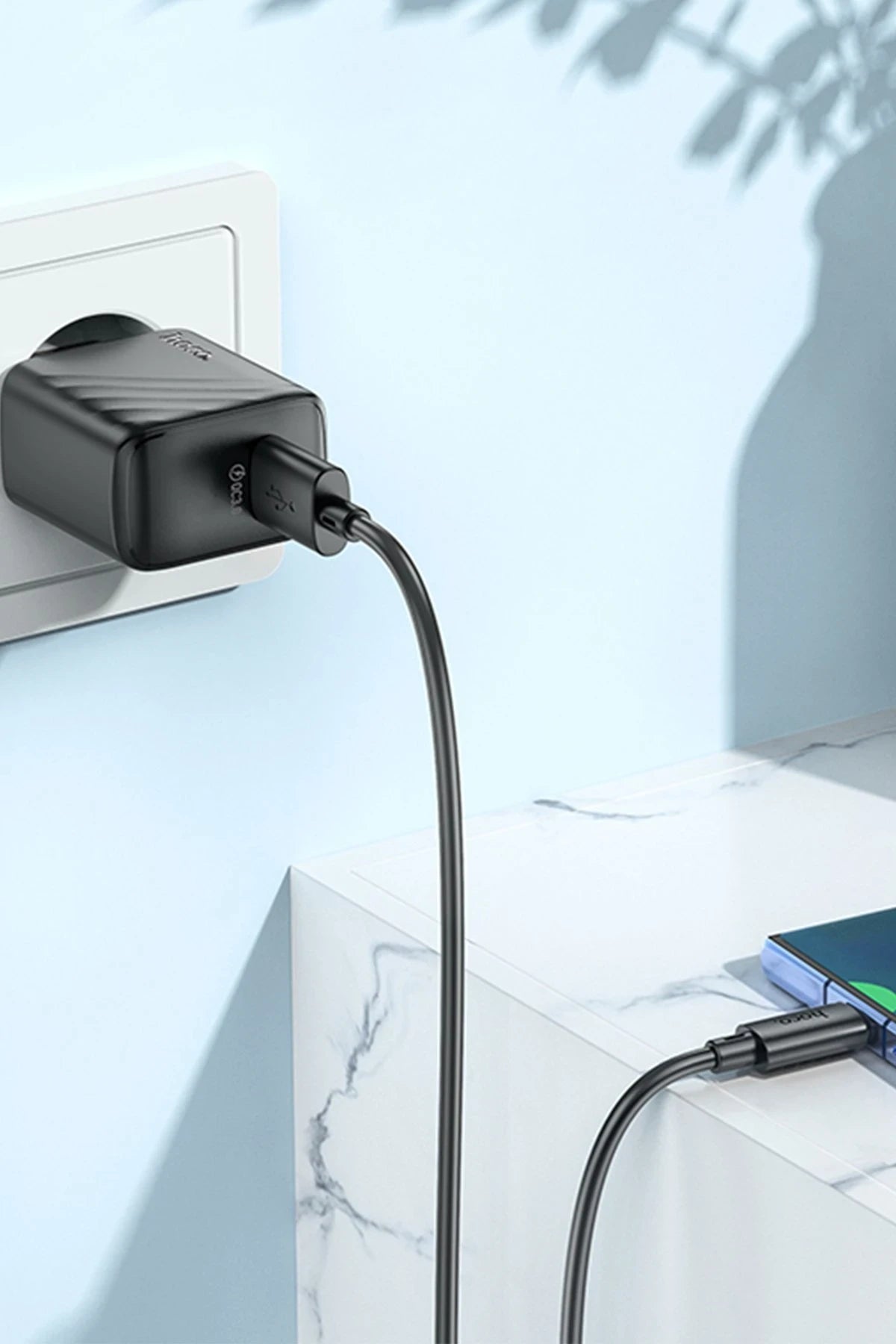 Hoco. CS21A Rich 18W USB 3.0 QC Çıkışlı Hızlı Şarj Aleti - Siyah