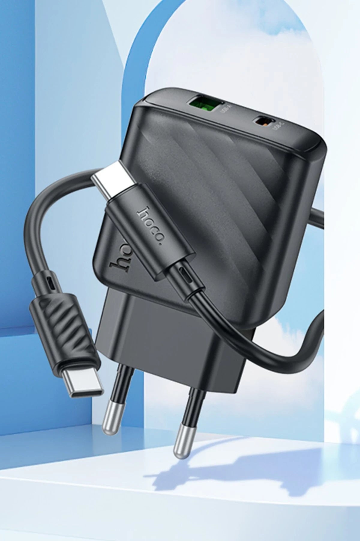 Hoco. CS23A Sunlight 30W 1 Adet Type-C ve 1 Adet USB 3.0 QC Çıkışlı Ekstra Type-C to Type-C Kablolu PD Hızlı Şarj Aleti - Siyah