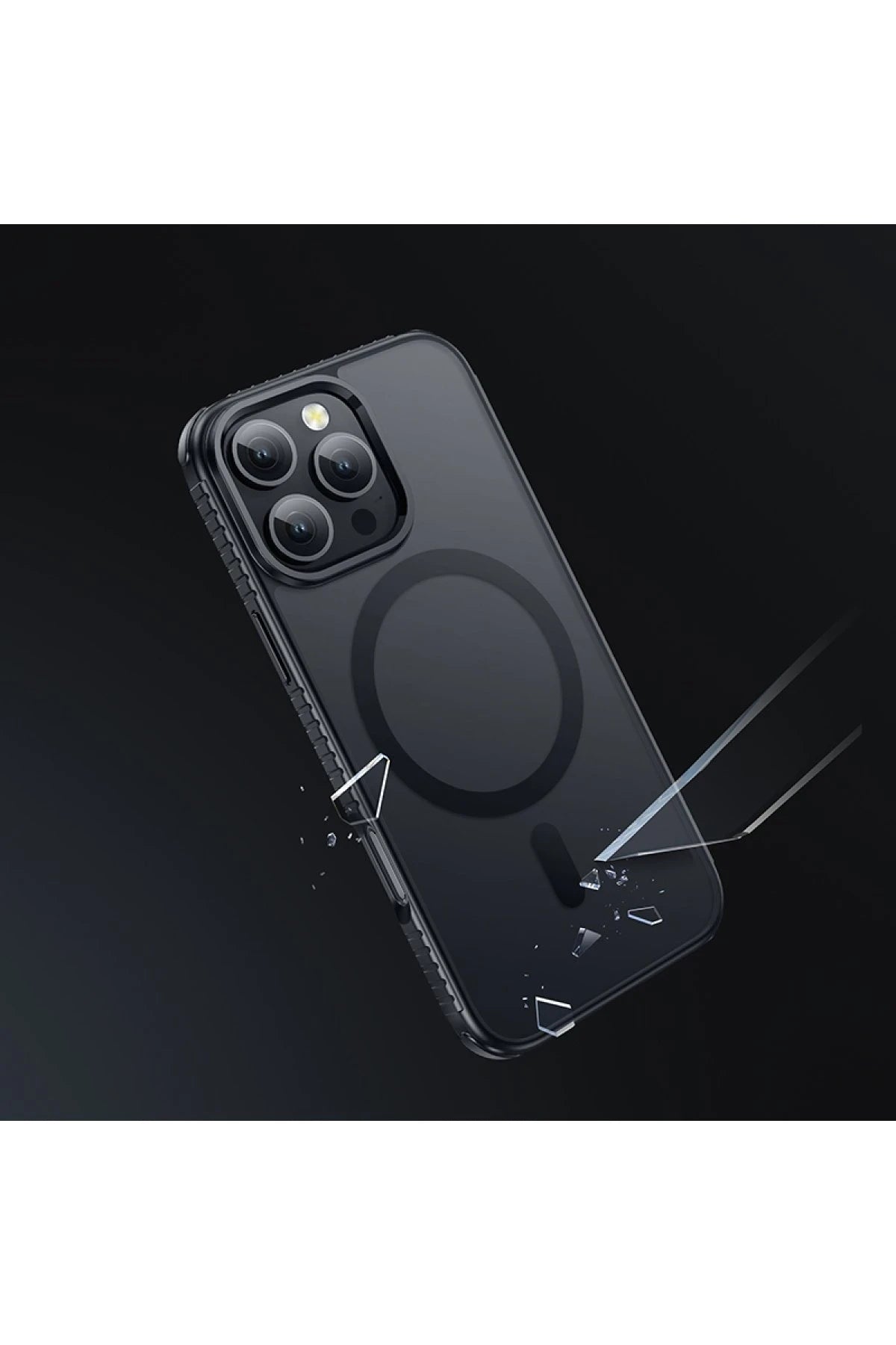 Hoco. iPhone 16 Pro Max ile Uyumlu Armour Antishock Protective Kablosuz Şarj Özellikli Kapak - Siyah