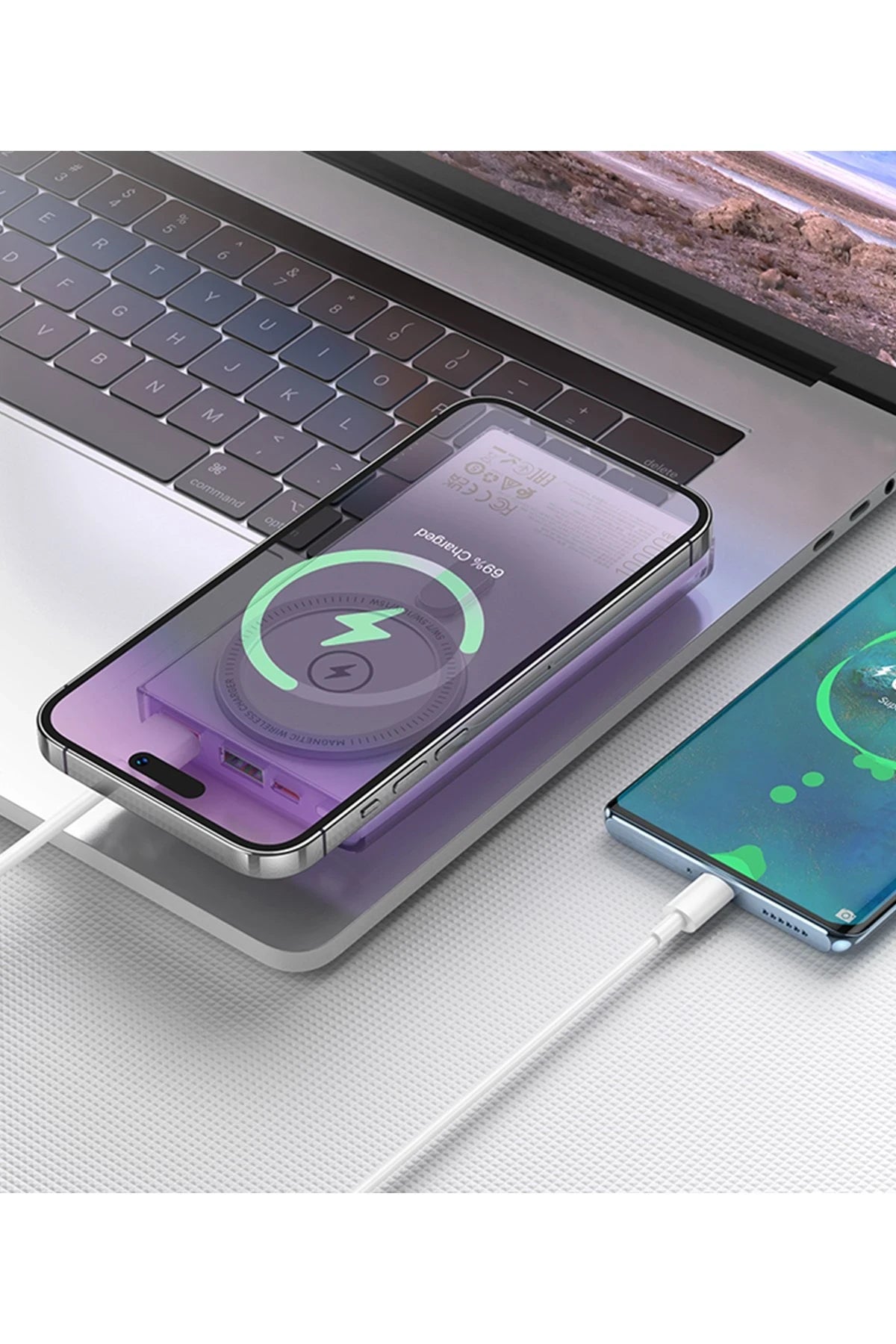 Hoco. Q22 Taurus 22.5W PD 20W Magsafe Dijital Ekranlı Powerbank - Mor