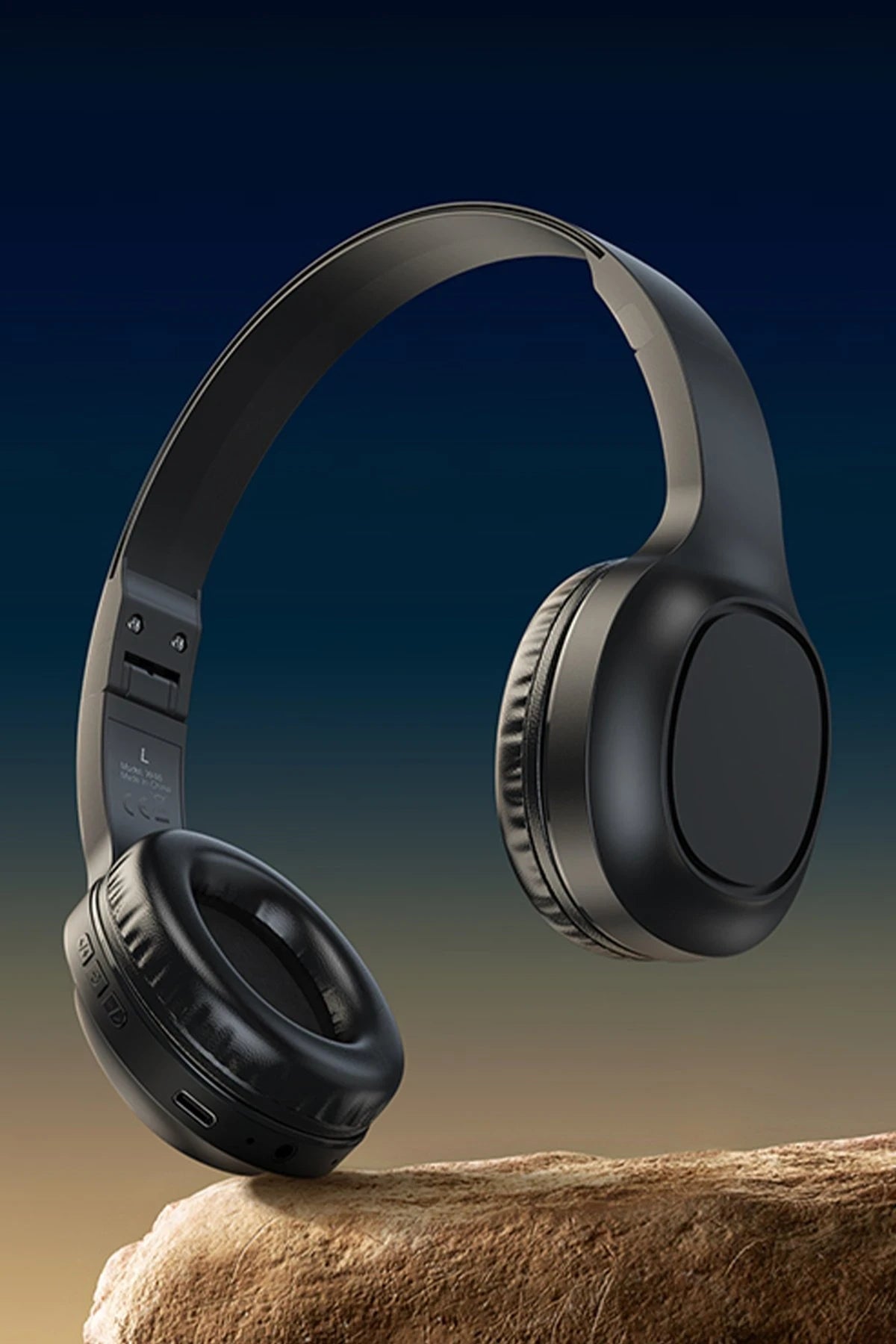 Hoco. W46 Charm Aux Destekli Bluetooth Kablosuz Kulaklık - Beyaz