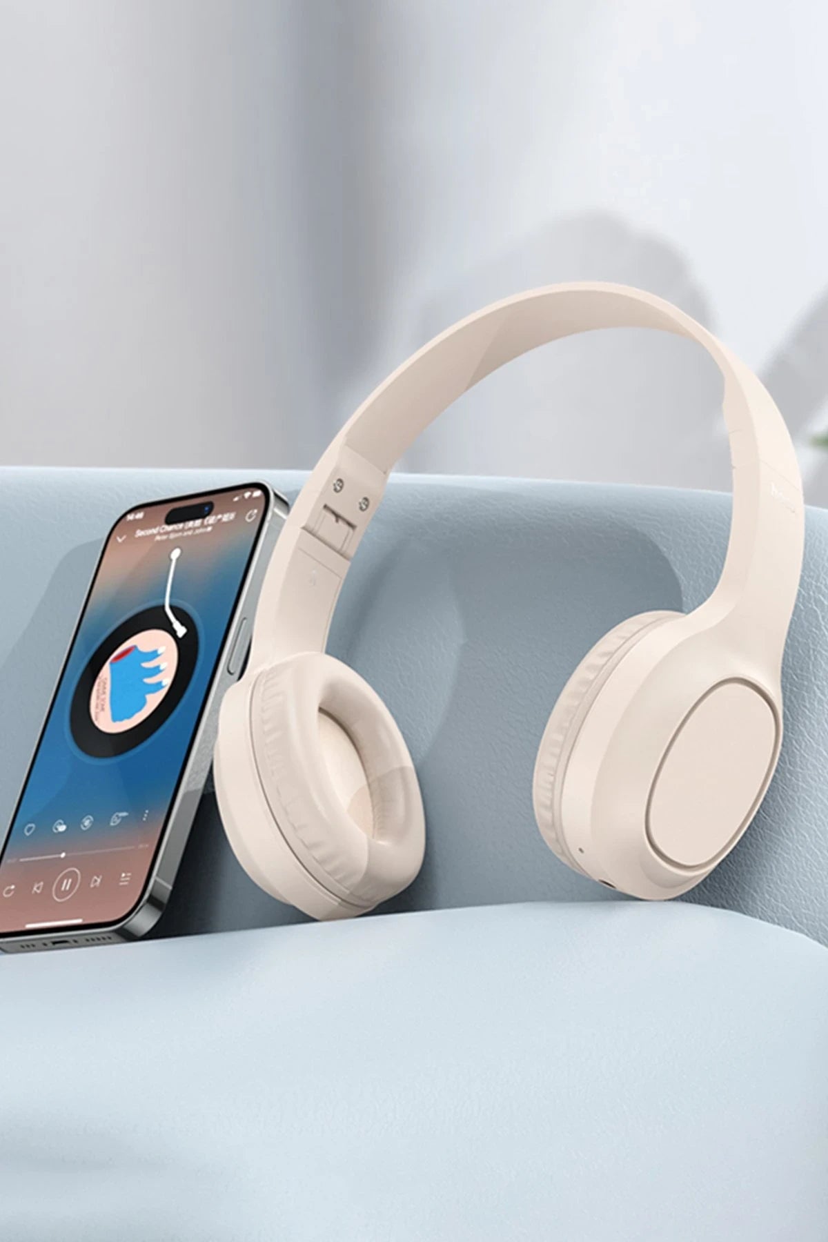 Hoco. W46 Charm Aux Destekli Bluetooth Kablosuz Kulaklık - Beyaz